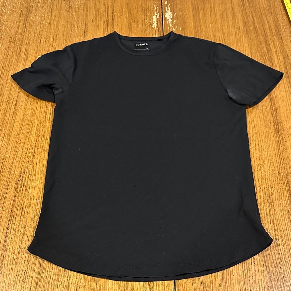 CUTS Men’s Black Curve Shirt